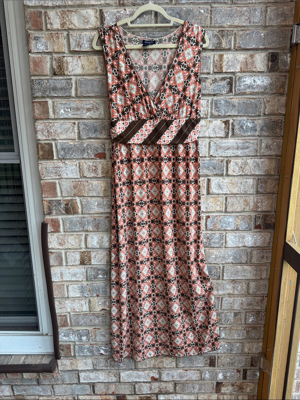 Max Edition Coral and Brown Printed Sleeveless V-Neck Maxi Dress
